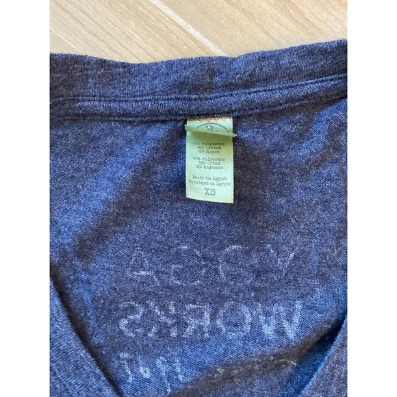 Yoga Works V-neck Tee Shirt XS - Picture 2 of 4